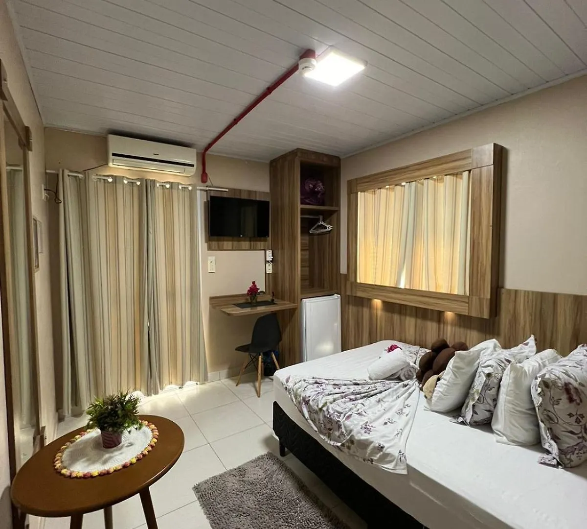 Pousada Rota Das Praias Penha  Brezilya